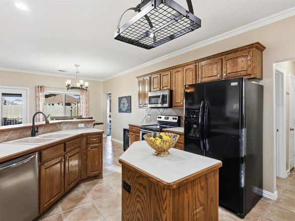 117  Dustin Drive , Fate Texas 75189