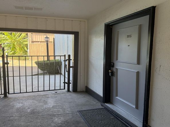 2627  Douglas Avenue  115, Dallas Texas 75219