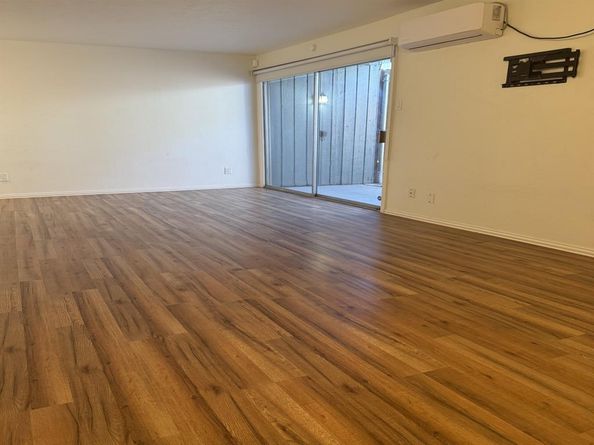 2627  Douglas Avenue  115, Dallas Texas 75219