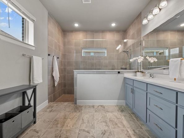 1409  Mount Evans Trail , Arlington Texas 76005