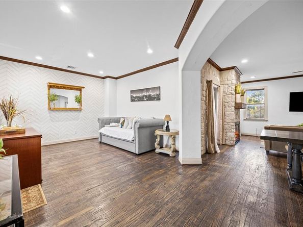 5102  Mission Avenue  5102, Dallas Texas 75206