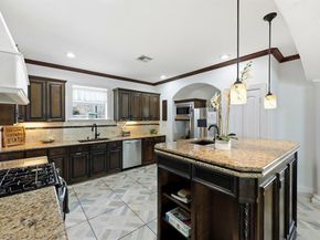 5102  Mission Avenue  5102, Dallas Texas 75206