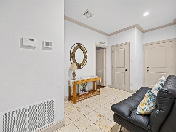 5102  Mission Avenue  5102, Dallas Texas 75206