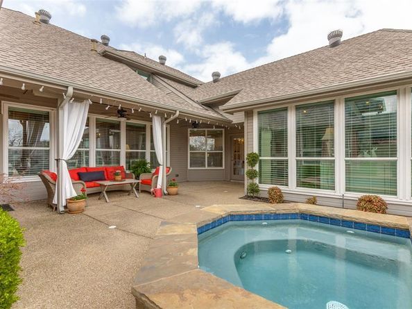 1410  Lakewood Drive , McKinney Texas 75072