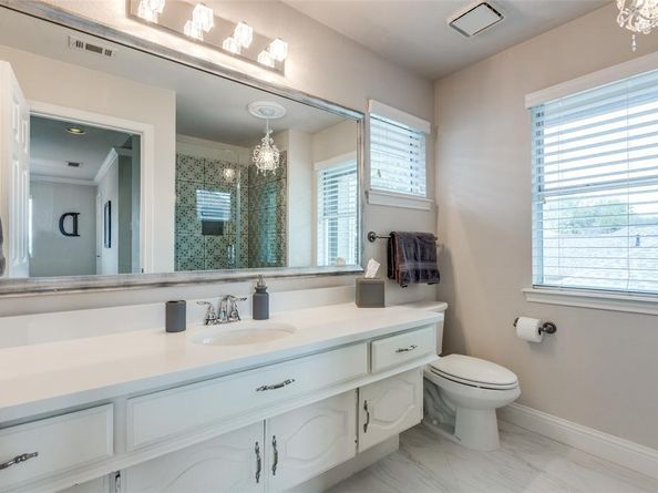 1410  Lakewood Drive , McKinney Texas 75072