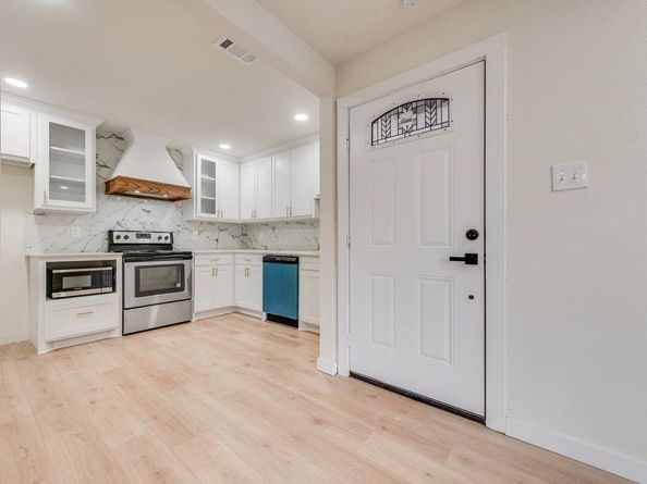 3414  Vilbig Road , Dallas Texas 75212