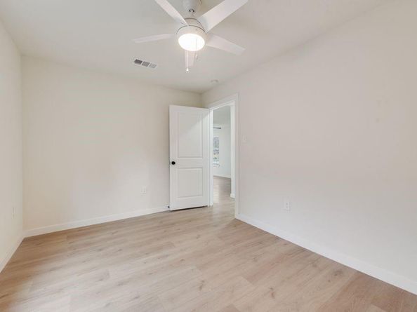 3414  Vilbig Road , Dallas Texas 75212