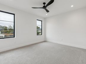 7707  Robin Road , Dallas Texas 75209