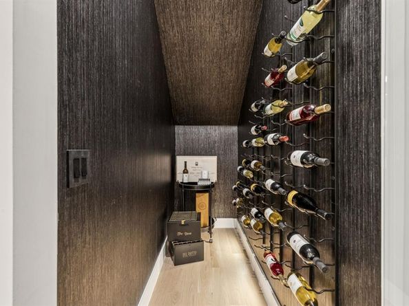 7707  Robin Road , Dallas Texas 75209