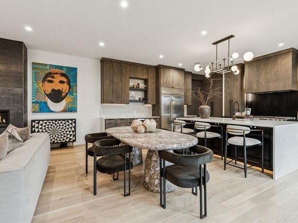 7707  Robin Road , Dallas Texas 75209