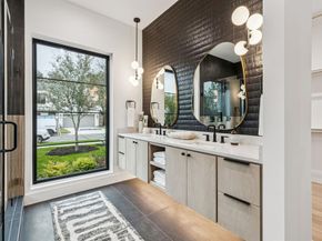 7707  Robin Road , Dallas Texas 75209