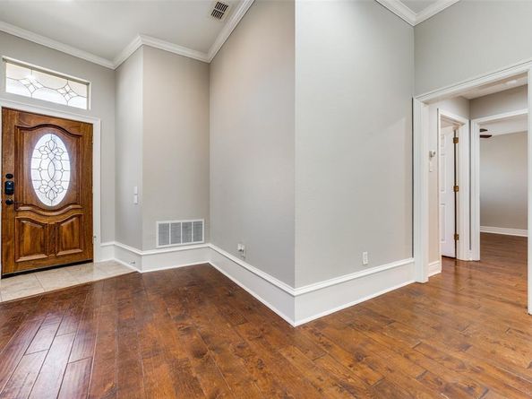 908  Mccoy Drive , Irving Texas 75062