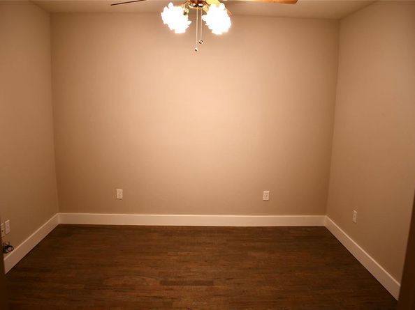 908  Mccoy Drive , Irving Texas 75062