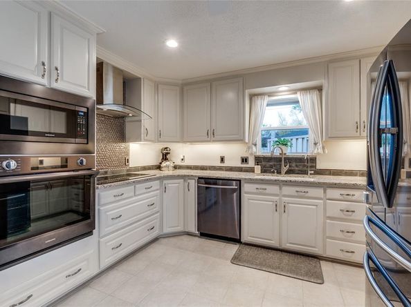 6729  Braeburn Drive , Dallas Texas 75214