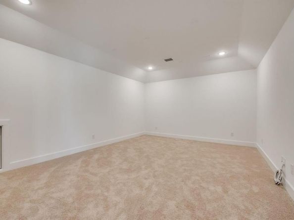 821  Reynolds Drive , Fate Texas 75087