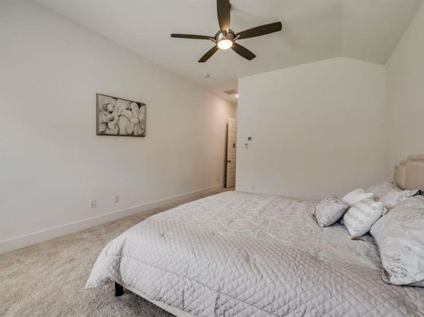 821  Reynolds Drive , Fate Texas 75087