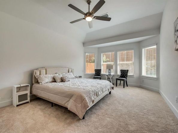 821  Reynolds Drive , Fate Texas 75087