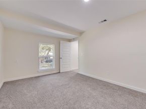 2663  Crest Avenue , Dallas Texas 75216