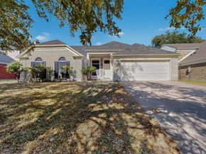 106  Morningside Drive , Grand Prairie Texas 75052