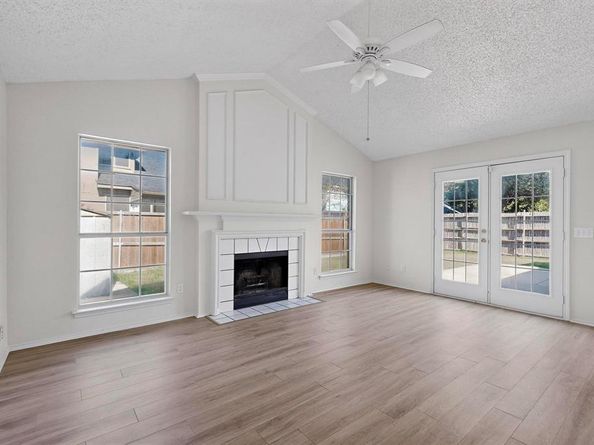 106  Morningside Drive , Grand Prairie Texas 75052