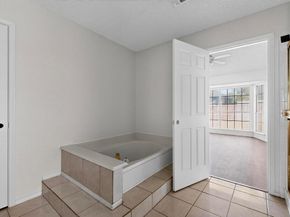 106  Morningside Drive , Grand Prairie Texas 75052
