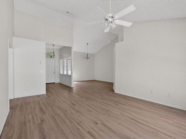 106  Morningside Drive , Grand Prairie Texas 75052