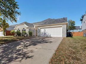 106  Morningside Drive , Grand Prairie Texas 75052