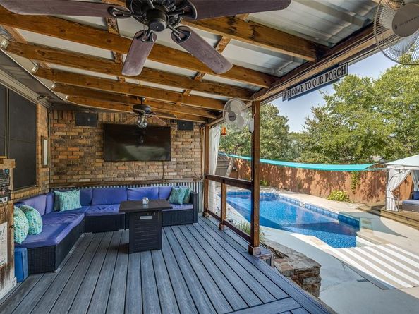 4613  Hillside Drive , Arlington Texas 76013