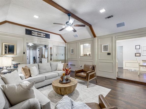 4613  Hillside Drive , Arlington Texas 76013