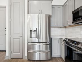 2700  Old Denton Road  4451, Carrollton Texas 75007