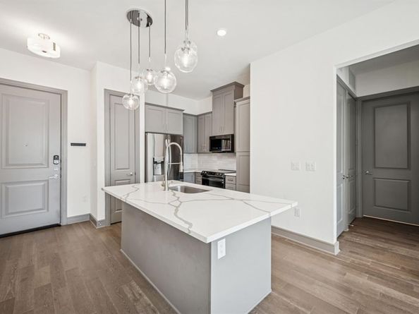 2700  Old Denton Road  4451, Carrollton Texas 75007