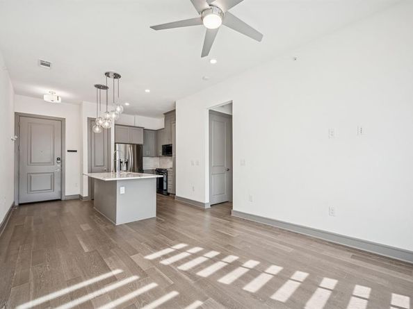 2700  Old Denton Road  4451, Carrollton Texas 75007