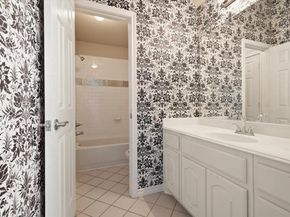 425  Kearsarge Street , DeSoto Texas 75115