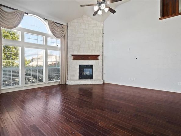 425  Kearsarge Street , DeSoto Texas 75115