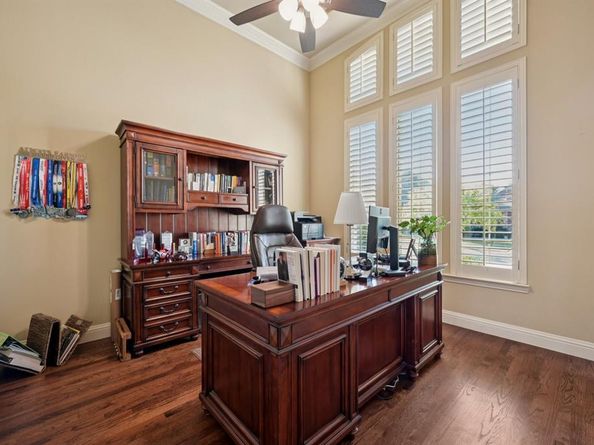 2325  Shoreham Circle , Lewisville Texas 75056