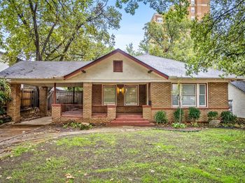 2303  Mistletoe Drive 