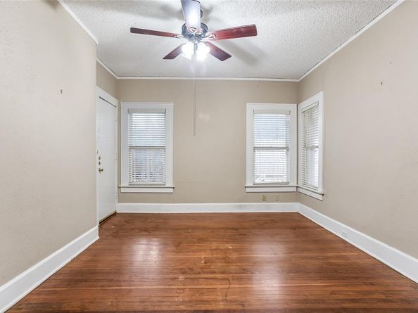 2303  Mistletoe Drive , Fort Worth Texas 76110
