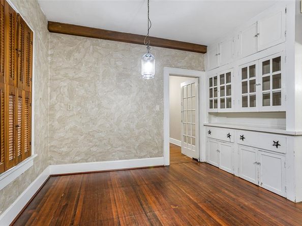 2303  Mistletoe Drive , Fort Worth Texas 76110