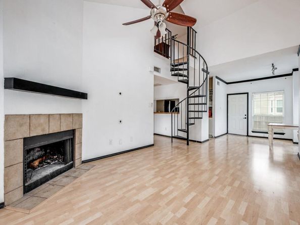 7151  Gaston Avenue  902, Dallas Texas 75214