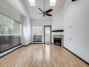 7151  Gaston Avenue  902, Dallas Texas 75214