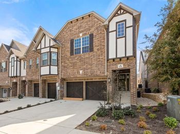 111  Kensington Drive 