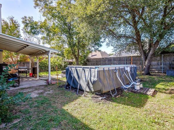 6813  Quail Meadow Drive , Watauga Texas 76148