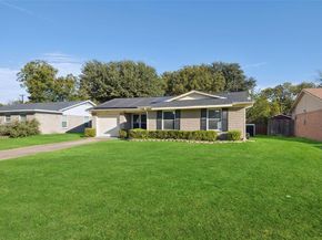 605  Fairview Drive , Richardson Texas 75081