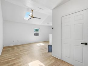 10332  Muskogee Circle , Dallas Texas 75217
