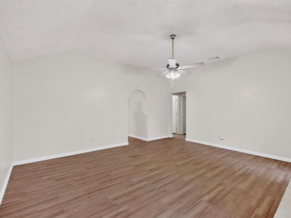 2933  Lawndale Drive , Lancaster Texas 75134