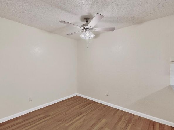 2933  Lawndale Drive , Lancaster Texas 75134