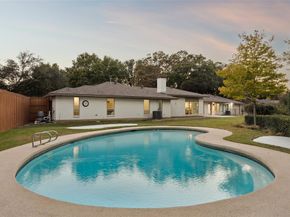 2613  Timbercreek Drive , Plano Texas 75075