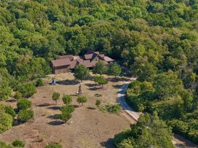 539 N Duncanville Road , Cedar Hill Texas 75104