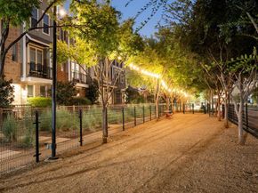1008  Manacor Lane , Dallas Texas 75212