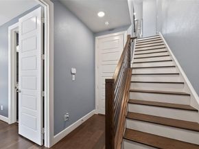 1008  Manacor Lane , Dallas Texas 75212